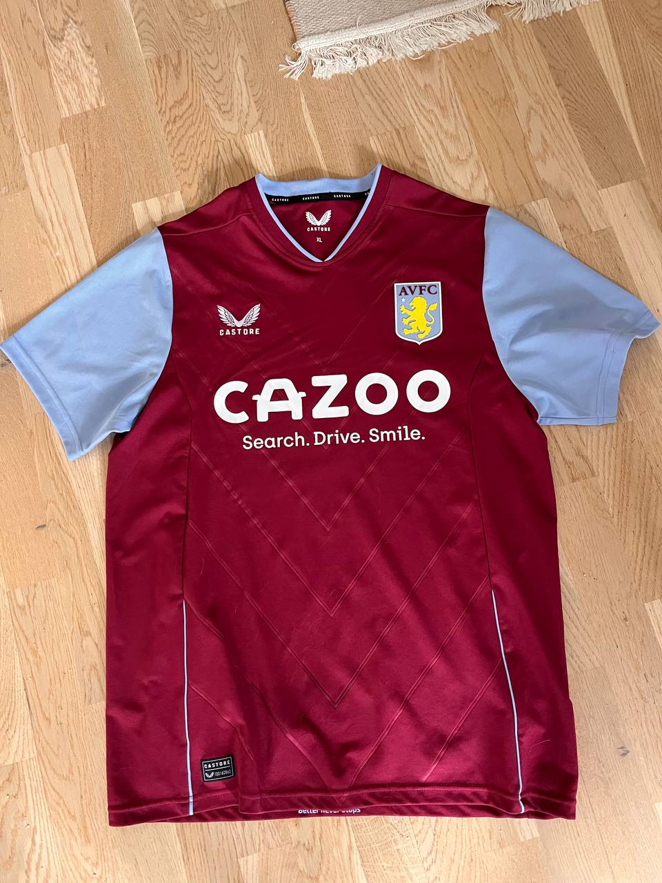 Aston Villa Hemmatröja 2022/2023 (XL) - Bild 4